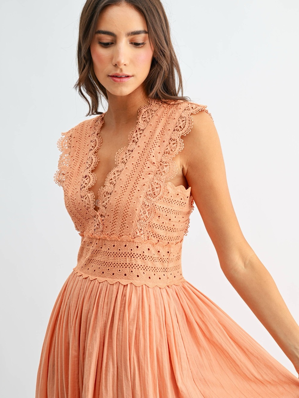 NWT Boho Sleeveless Lace Peach Midi Dress Small